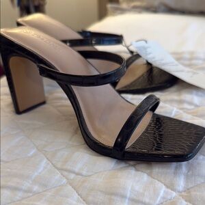 The Drop Crocodile-Embossed Women's Heels